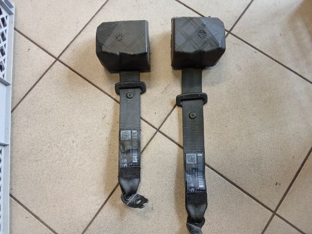 bontott VW PASSAT B6 Hátsó Biztonsági Öv Szett