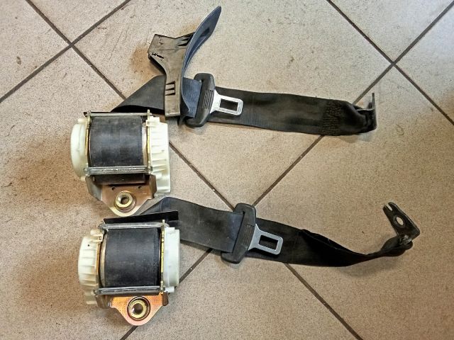 bontott VW PASSAT B6 Hátsó Biztonsági Öv Szett