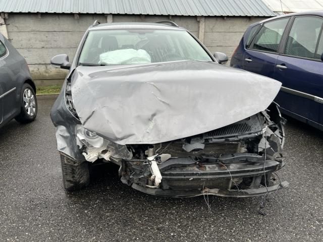 bontott VW PASSAT B6 Hátsó Embléma