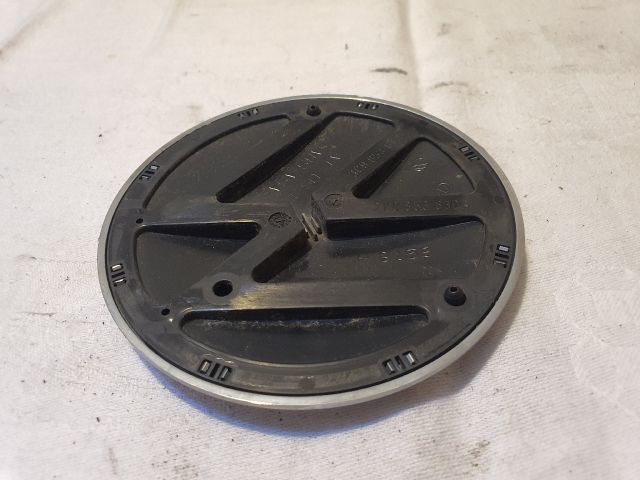 bontott VW PASSAT B6 Hátsó Embléma