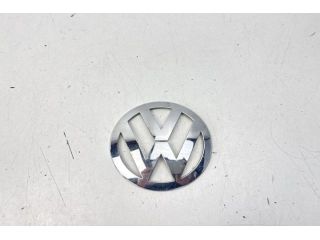 bontott VW PASSAT B6 Hátsó Embléma