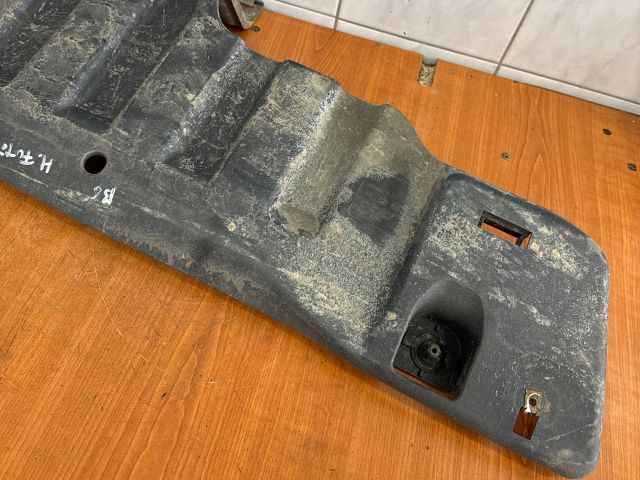 bontott VW PASSAT B6 Hátsó Fenéklemez