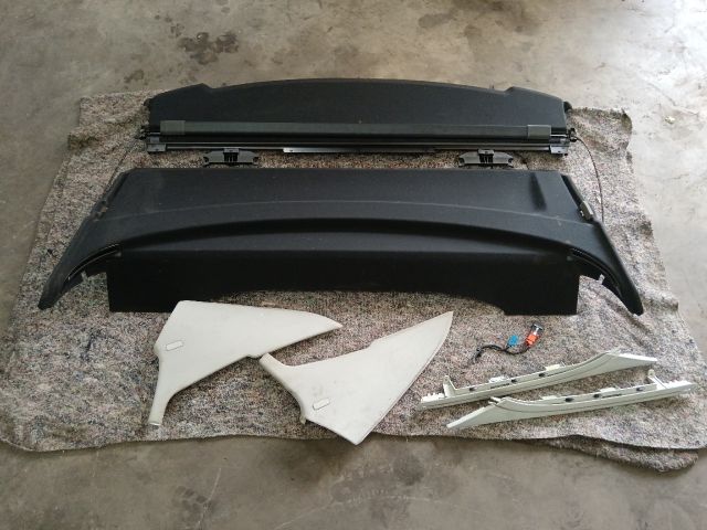 bontott VW PASSAT B6 Hátsó középső Árnyékoló Roló