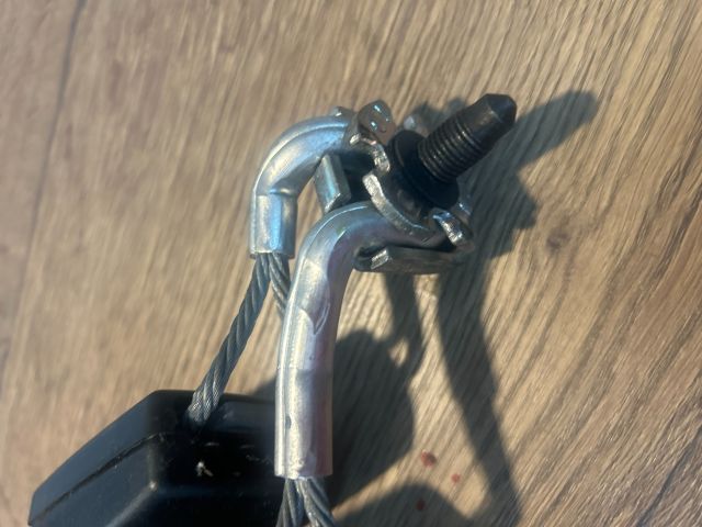 bontott VW PASSAT B6 Hátsó középső Biztonsági Öv Csat