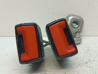 bontott VW PASSAT B6 Hátsó középső Biztonsági Öv Csat