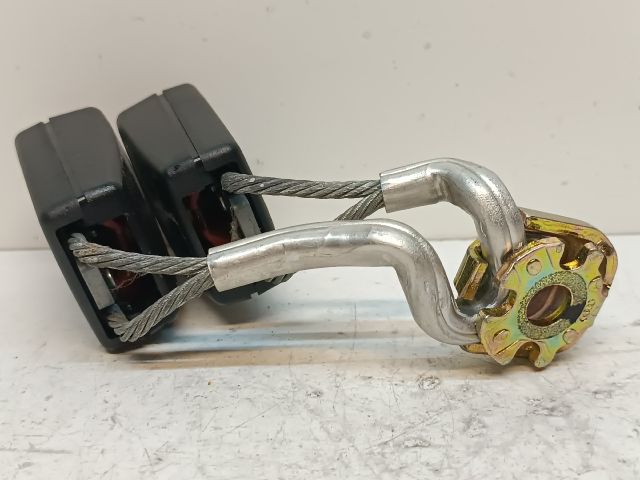 bontott VW PASSAT B6 Hátsó középső Biztonsági Öv Csat