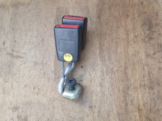 bontott VW PASSAT B6 Hátsó középső Biztonsági Öv Csat