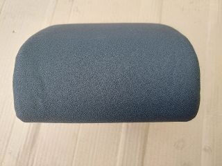 bontott VW PASSAT B6 Hátsó középső Fejtámla