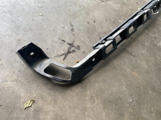 bontott VW PASSAT B6 Hátsó középső Lökhárító Tartó (Műanyag)