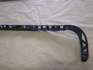 bontott VW PASSAT B6 Hátsó középső Lökhárító Tartó (Műanyag)