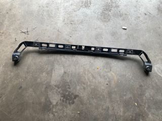 bontott VW PASSAT B6 Hátsó középső Lökhárító Tartó (Műanyag)