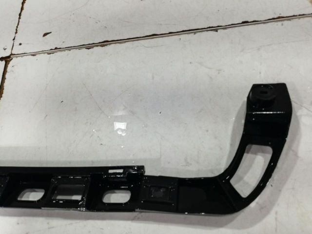 bontott VW PASSAT B6 Hátsó középső Lökhárító Tartó (Műanyag)