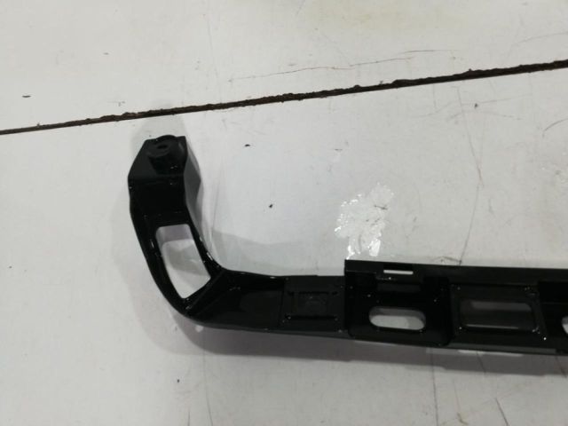 bontott VW PASSAT B6 Hátsó középső Lökhárító Tartó (Műanyag)