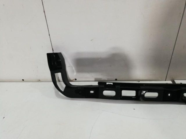 bontott VW PASSAT B6 Hátsó középső Lökhárító Tartó (Műanyag)