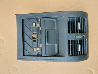 bontott VW PASSAT B6 Hátsó középső Szellőző