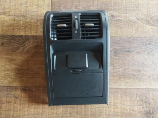 bontott VW PASSAT B6 Hátsó középső Szellőző