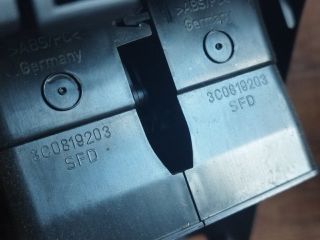 bontott VW PASSAT B6 Hátsó középső Szellőző