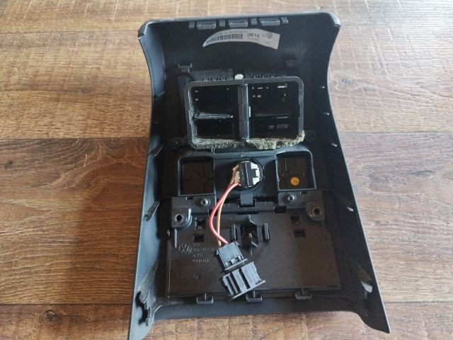 bontott VW PASSAT B6 Hátsó középső Szellőző