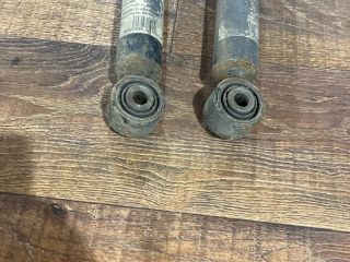 bontott VW PASSAT B6 Hátsó Lengéscsillapító Pár