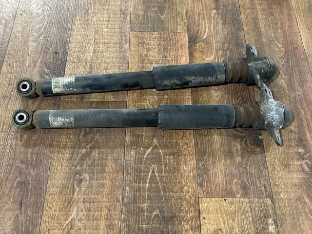 bontott VW PASSAT B6 Hátsó Lengéscsillapító Pár