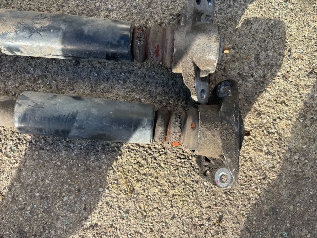 bontott VW PASSAT B6 Hátsó Lengéscsillapító Pár