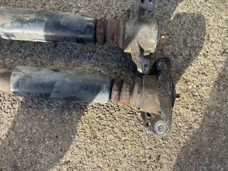 bontott VW PASSAT B6 Hátsó Lengéscsillapító Pár