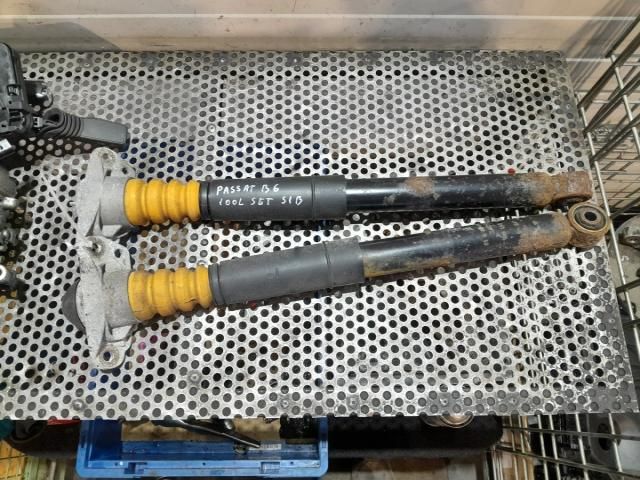 bontott VW PASSAT B6 Hátsó Lengéscsillapító Pár