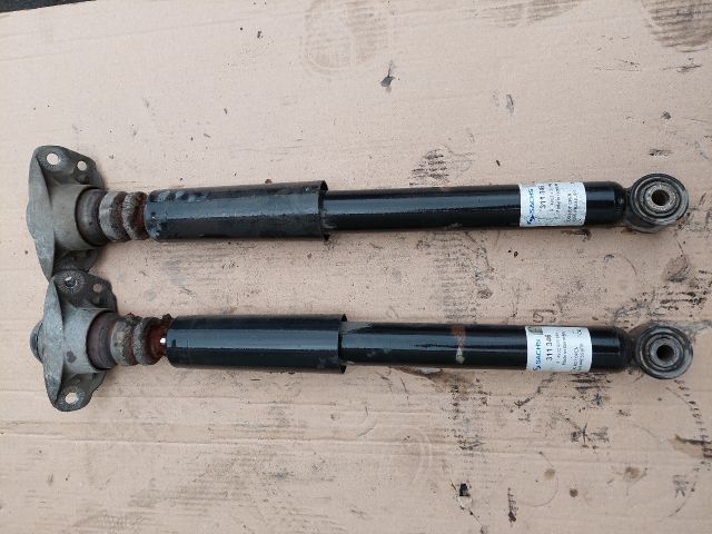 bontott VW PASSAT B6 Hátsó Lengéscsillapító Pár