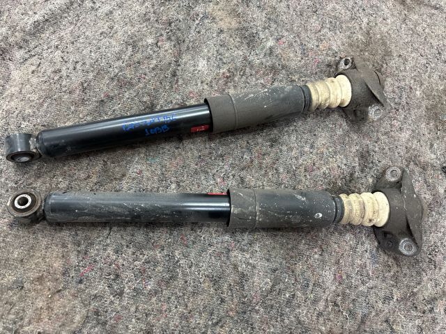 bontott VW PASSAT B6 Hátsó Lengéscsillapító Pár