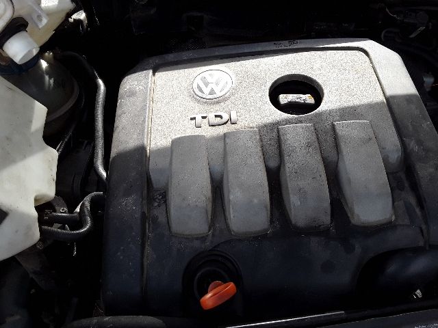 bontott VW PASSAT B6 Hátsó Lökhárító Alsó (Műanyag)