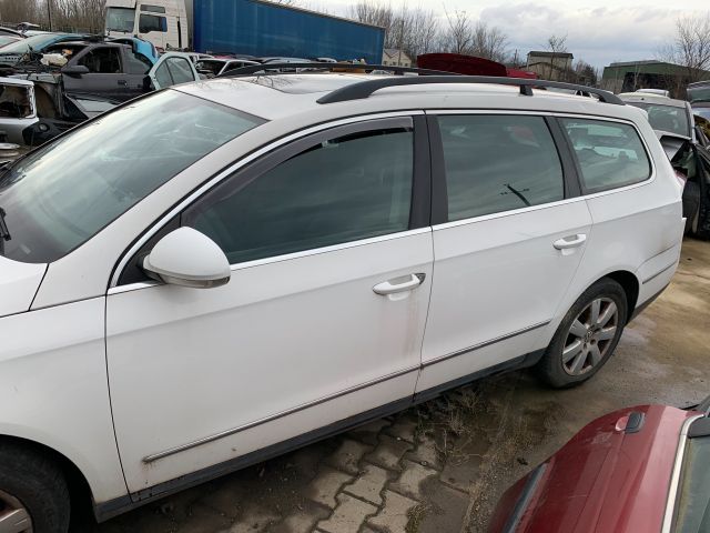 bontott VW PASSAT B6 Hátsó Lökhárító (Részeivel)