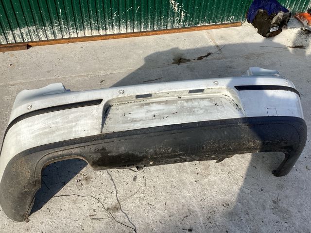 bontott VW PASSAT B6 Hátsó Lökhárító (Részeivel)