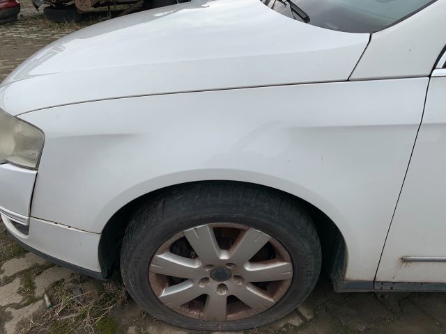 bontott VW PASSAT B6 Hátsó Lökhárító (Részeivel)