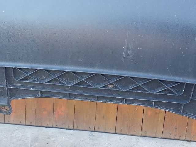 bontott VW PASSAT B6 Hátsó Lökhárító (Részeivel)