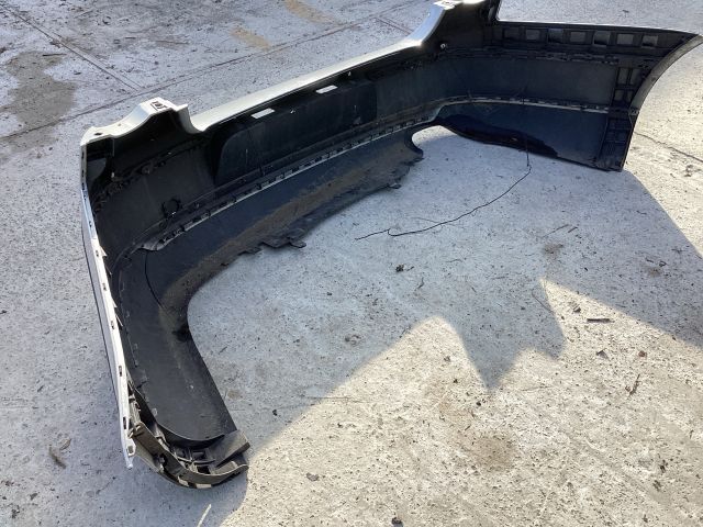 bontott VW PASSAT B6 Hátsó Lökhárító (Részeivel)