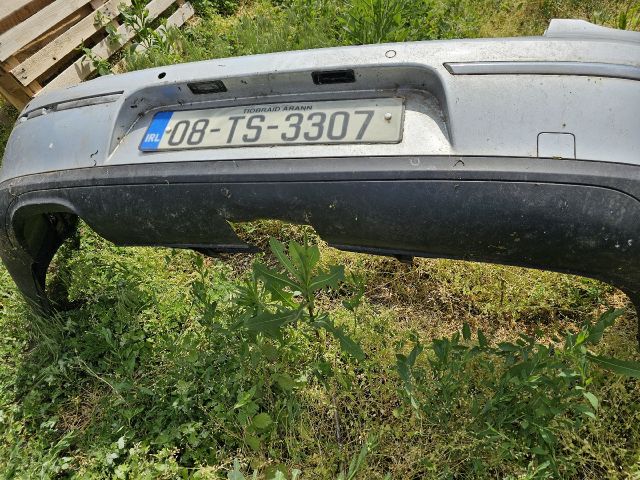 bontott VW PASSAT B6 Hátsó Lökhárító (Részeivel)