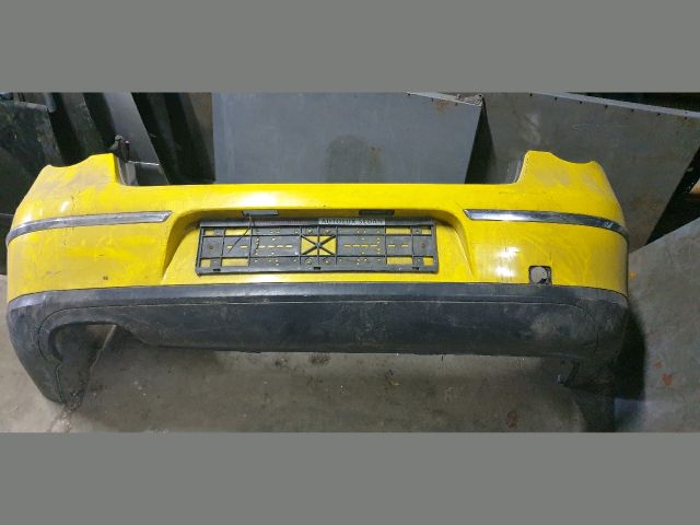 bontott VW PASSAT B6 Hátsó Lökhárító (Üresen)