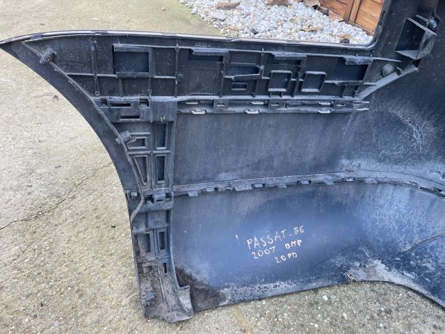 bontott VW PASSAT B6 Hátsó Lökhárító (Üresen)