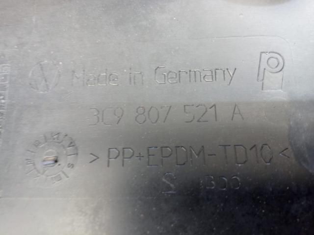 bontott VW PASSAT B6 Hátsó Lökhárító (Üresen)