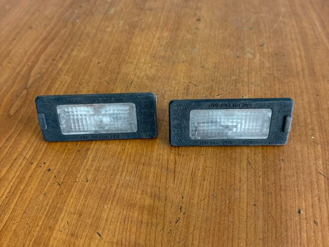 bontott VW PASSAT B6 Hátsó Rendszámtábla Világítás