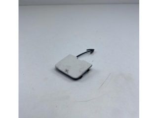 bontott VW PASSAT B6 Hátsó Vonószem Burkolat