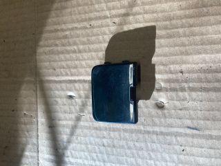 bontott VW PASSAT B6 Hátsó Vonószem Burkolat