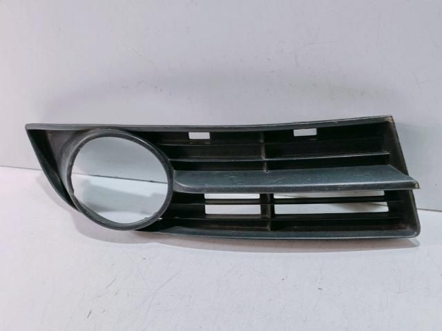 bontott VW PASSAT B6 Hűtőrács