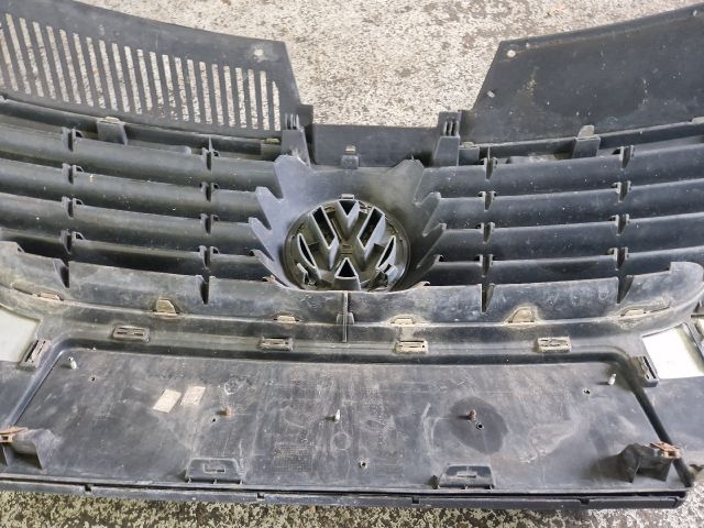 bontott VW PASSAT B6 Hűtőrács