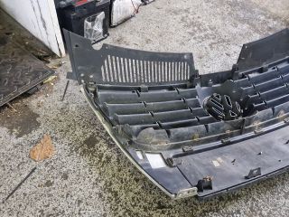 bontott VW PASSAT B6 Hűtőrács