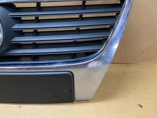 bontott VW PASSAT B6 Hűtőrács