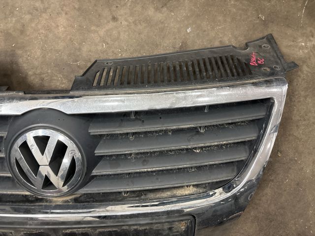 bontott VW PASSAT B6 Hűtőrács