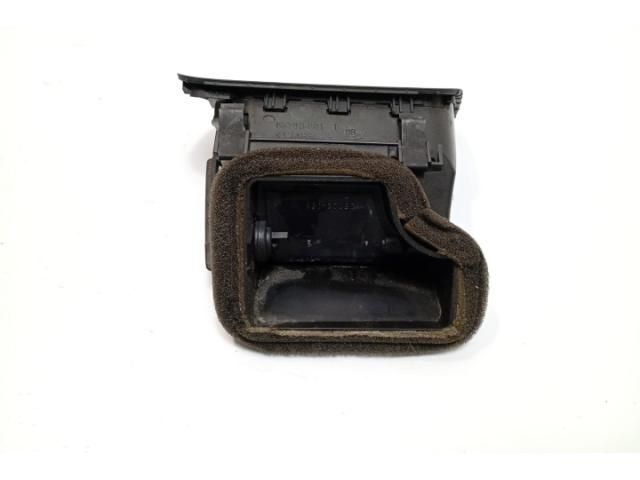 bontott VW PASSAT B6 Hűtőrács