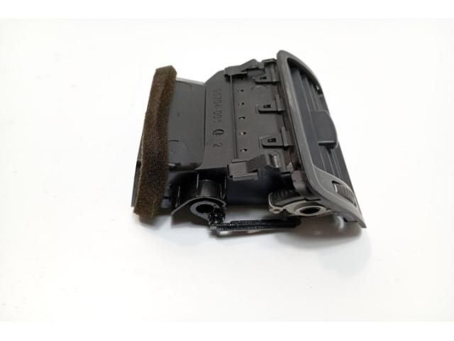 bontott VW PASSAT B6 Hűtőrács