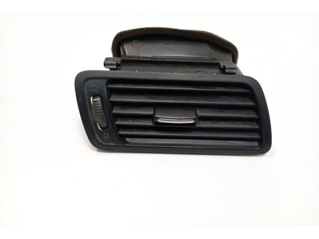 bontott VW PASSAT B6 Hűtőrács